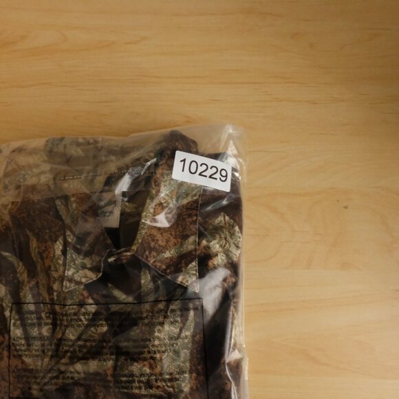 Hilo Hattie Shirt Mens Medium Brown Green Cotton Lawn Tropical Lightweight - Picture 9 of 9